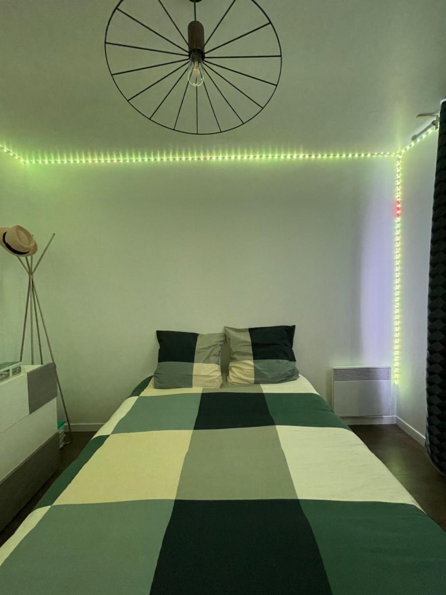 Duplex Moderne 8Per&3Ch&10 Min Disney&Parking Free Magny-le-Hongre Zewnętrze zdjęcie